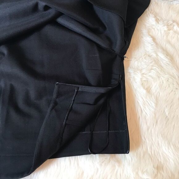 NICHOLAS Flare Crop Top Sleeveless Knit Layered High Low Black Size 4 New - Picture 9 of 16